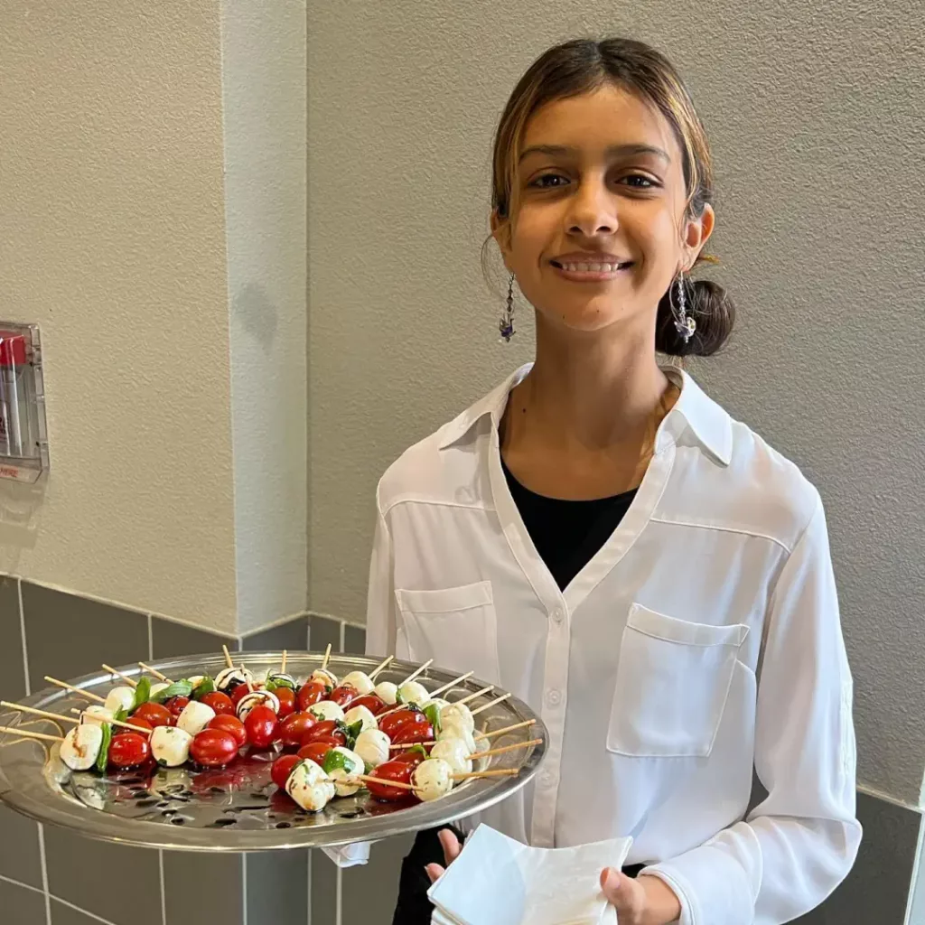Student Staff Server at Southwestern College Food Services Student Staff Server at Southwestern College Food Services